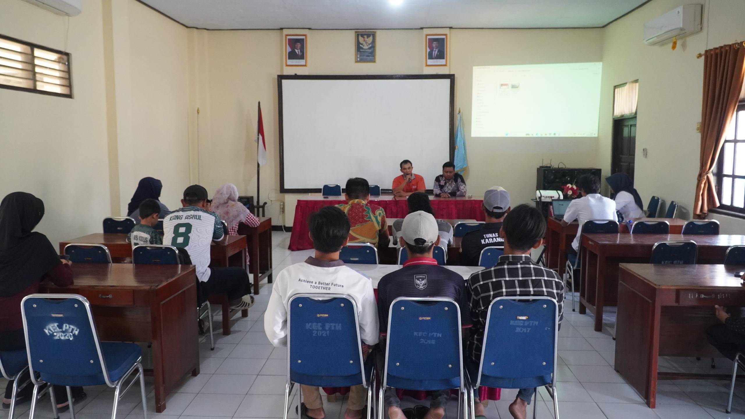 Karang Taruna Kecamatan Petanahan Gelar Rakor, Matangkan Persiapan HUT RI dan Program Kerja Desa